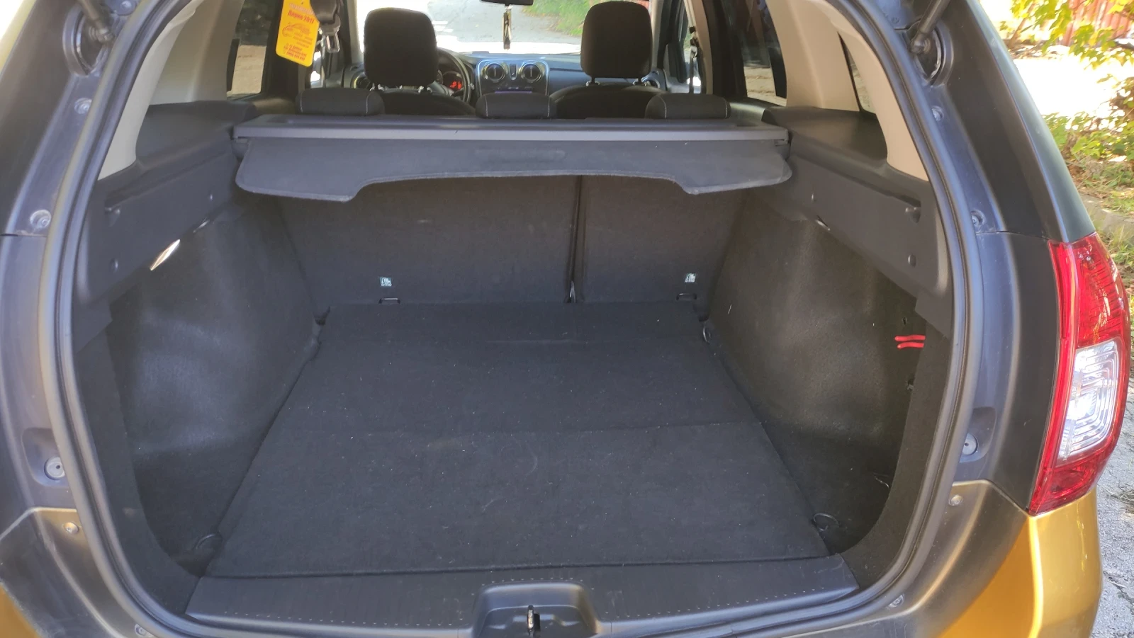 Dacia Logan, снимка 16 - Автомобили и джипове - 54202797