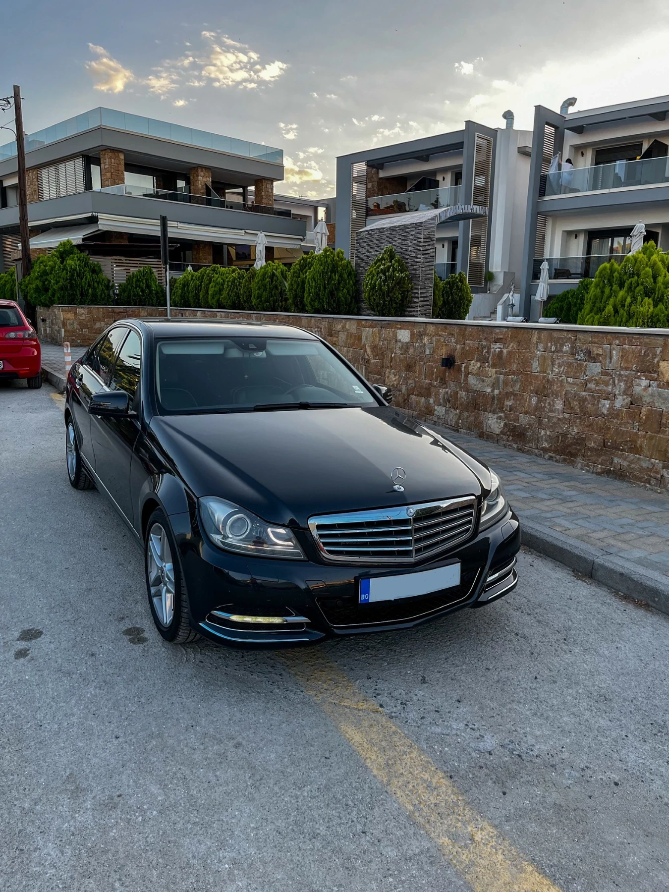 Mercedes-Benz C 220 C250 cdi #EXCLUSIVE#MULTIBEAM#HARANKARDON, снимка 2 - Автомобили и джипове - 54216073