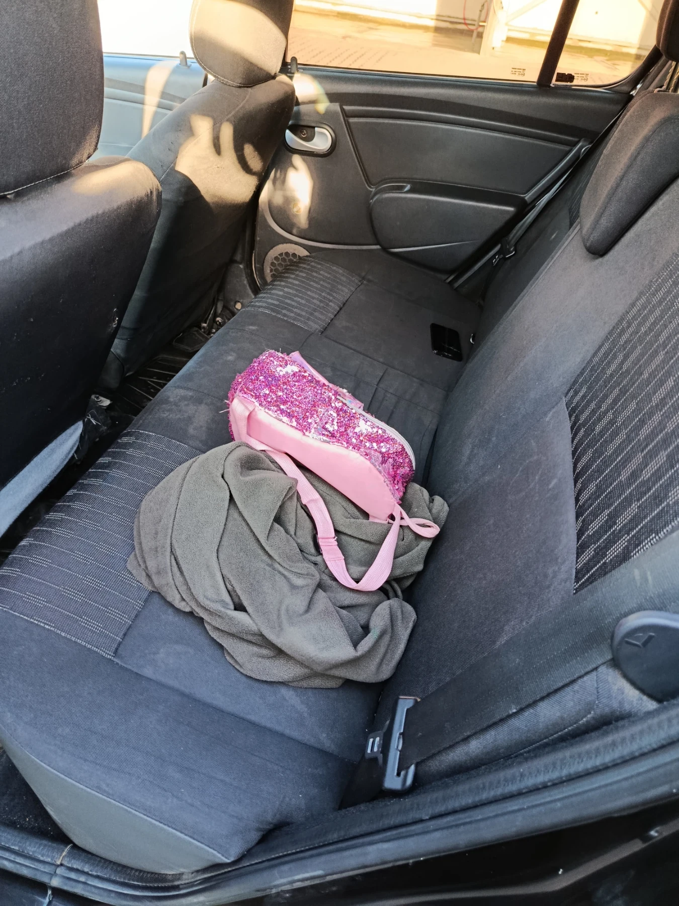 Dacia Sandero | Mobile.bg � ����������� 10