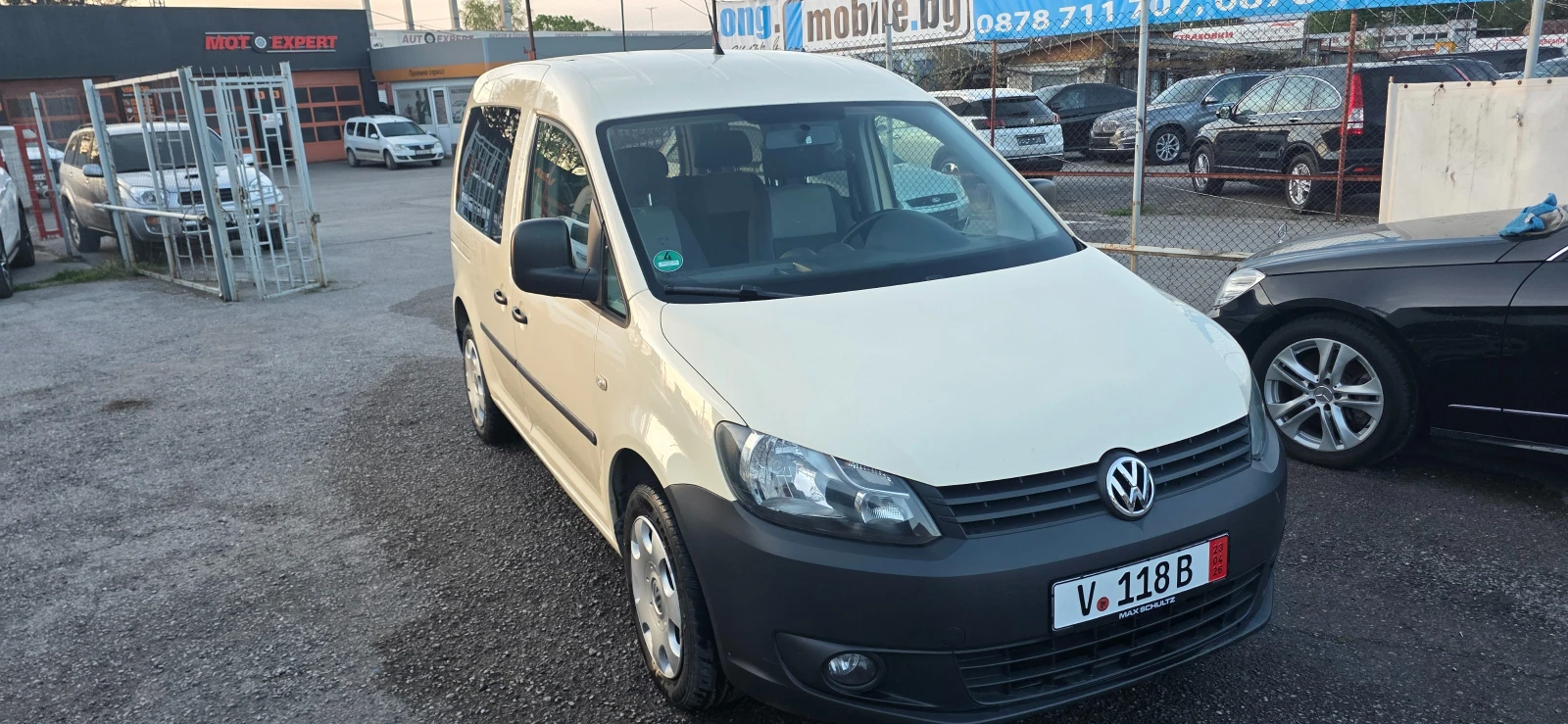VW Caddy 2.0-109-метан, снимка 8 - Автомобили и джипове - 54350456