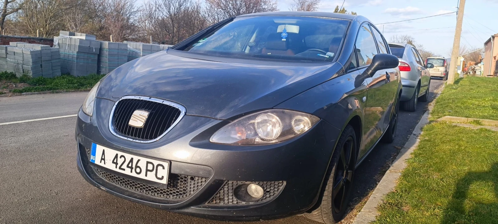 Seat Leon Стейч 1 бегачка, снимка 2 - Автомобили и джипове - 54643610