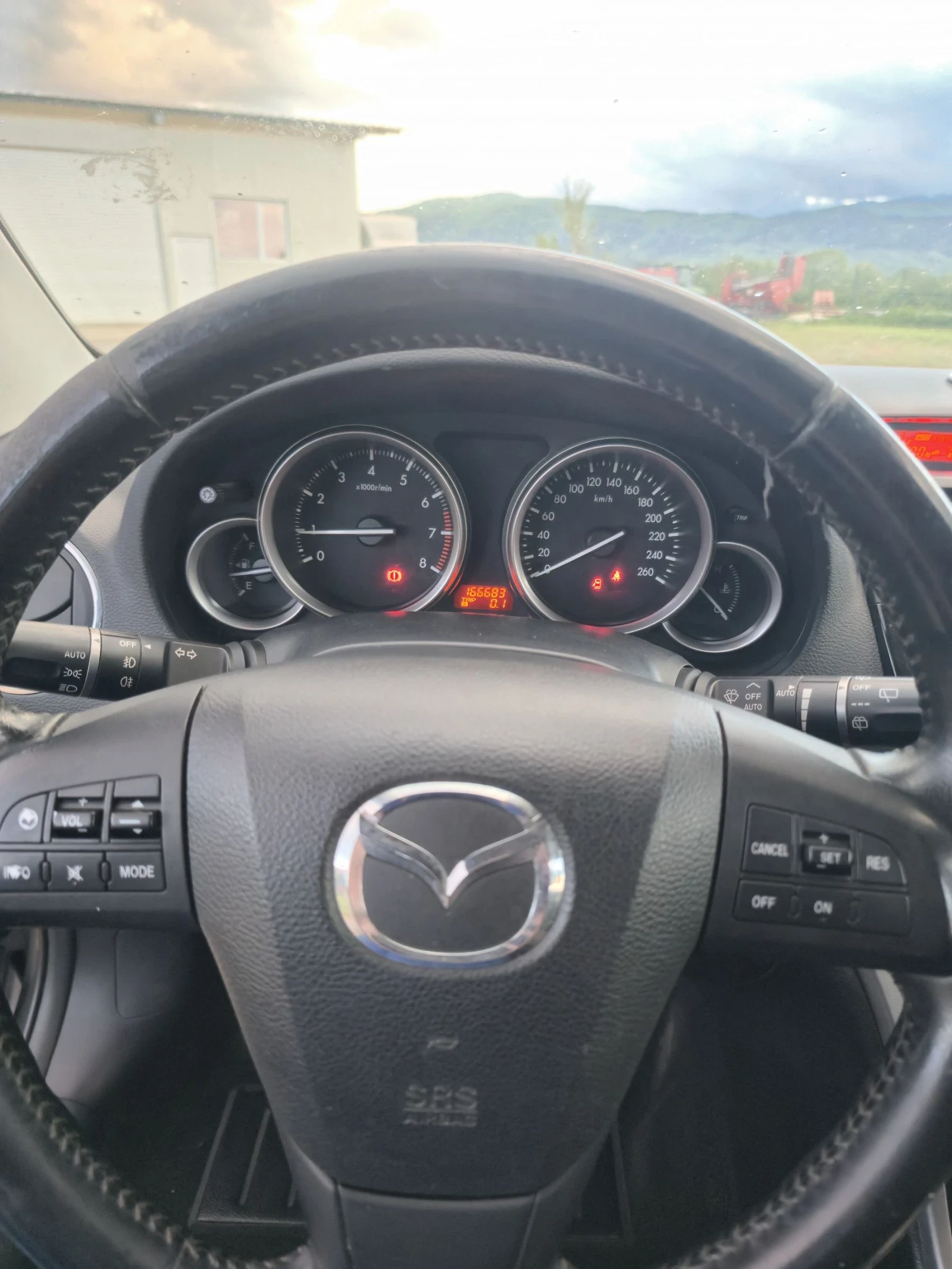 Mazda 6 2.0, снимка 13 - Автомобили и джипове - 54736282