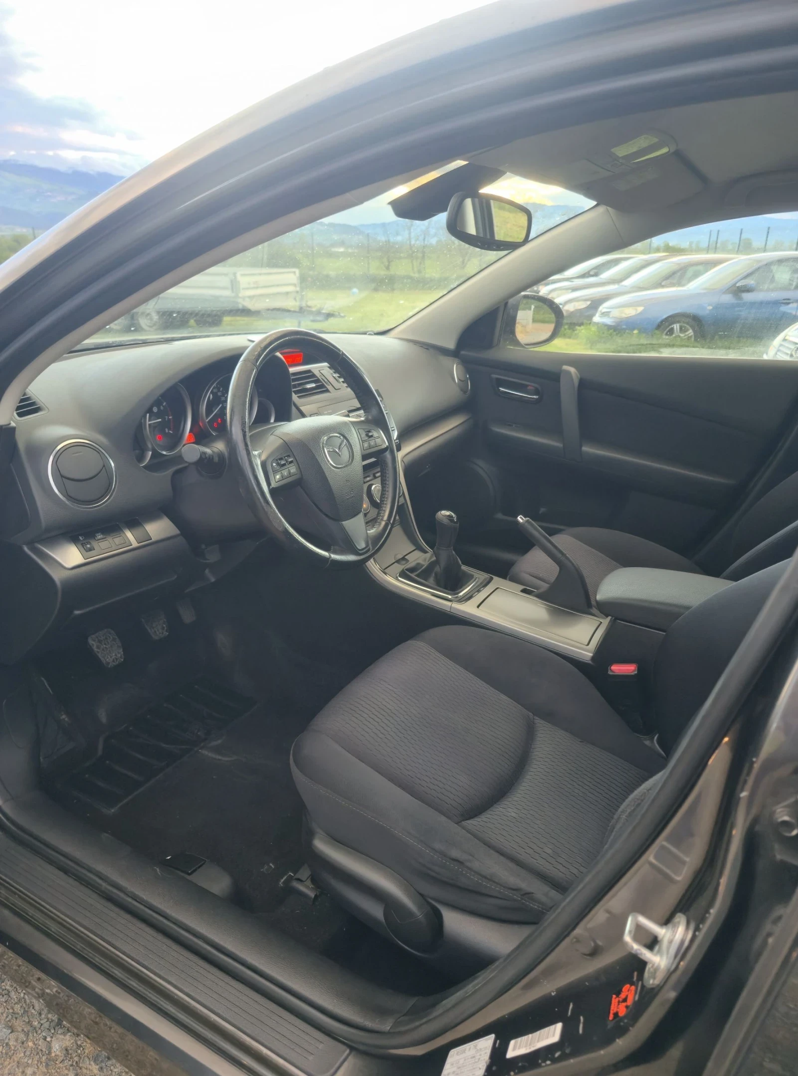 Mazda 6 2.0, снимка 7 - Автомобили и джипове - 54736282