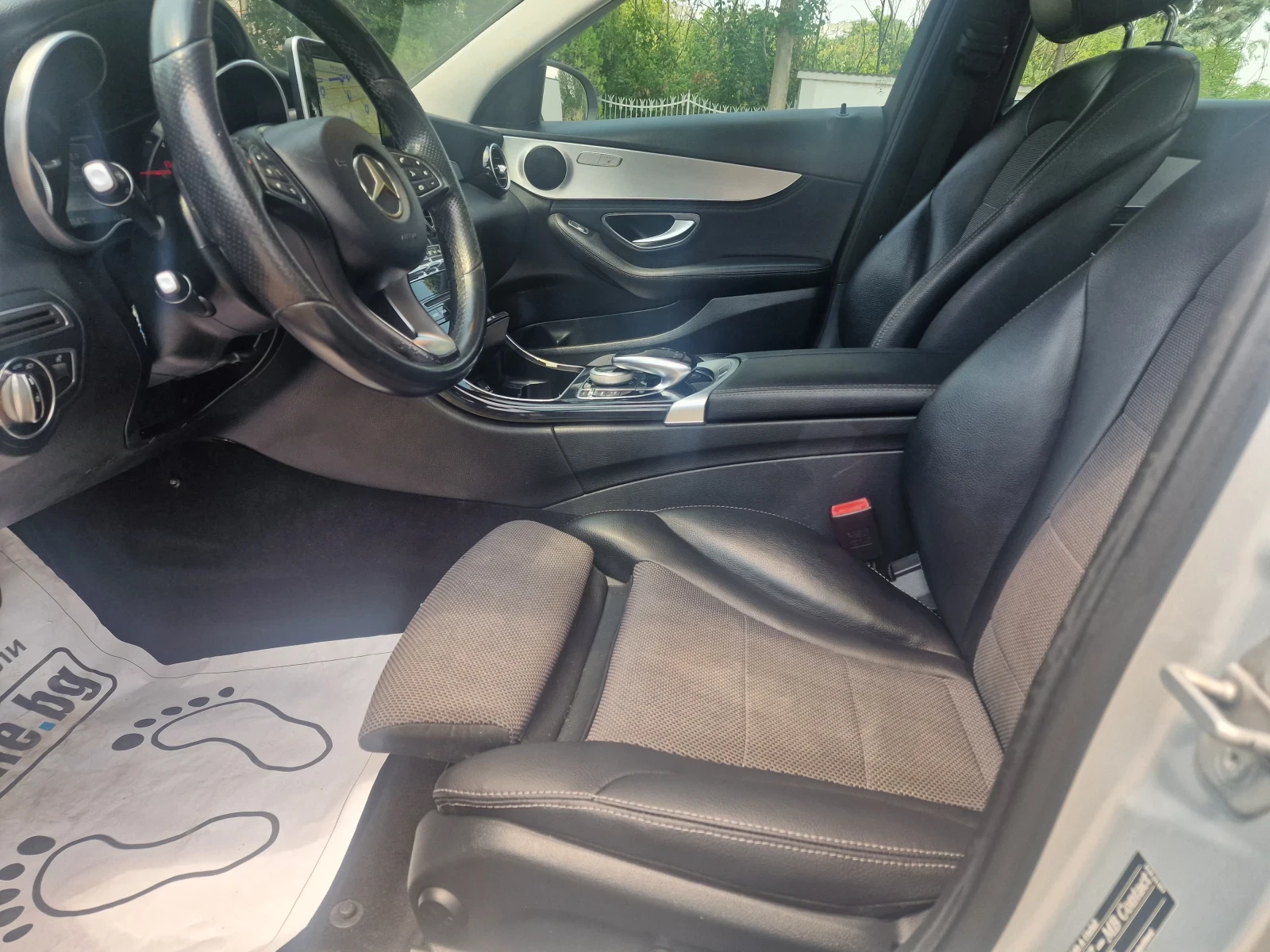 Mercedes-Benz C 220, снимка 8 - Автомобили и джипове - 54879931
