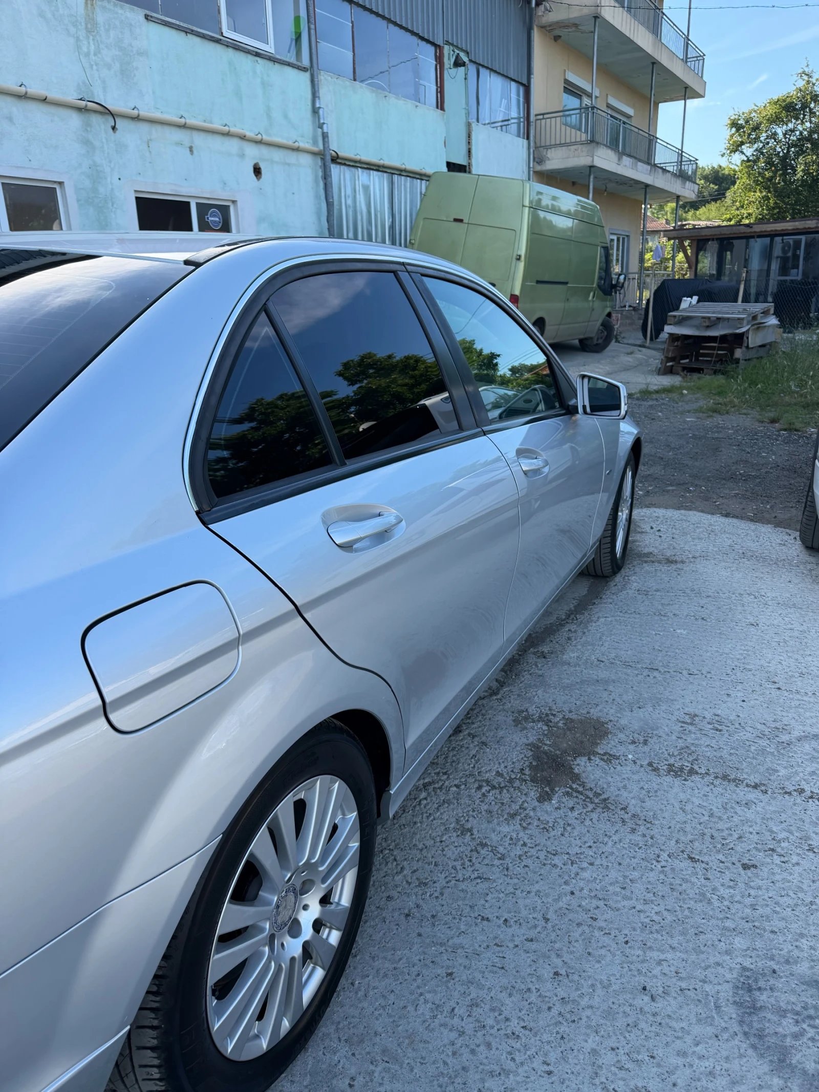 Mercedes-Benz C 200, снимка 5 - Автомобили и джипове - 55051003