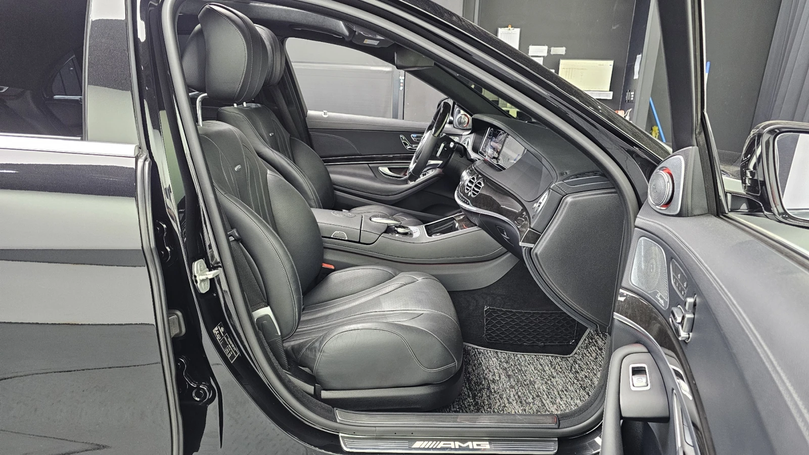 Mercedes-Benz S 63 AMG S-Class S63 AMG 4MATIC, снимка 12 - Автомобили и джипове - 55596284