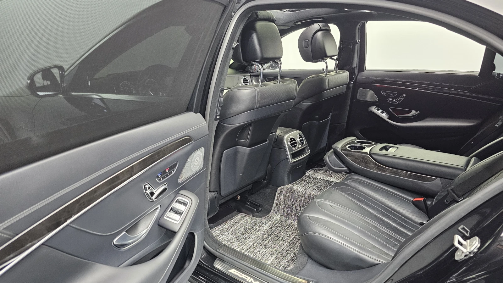 Mercedes-Benz S 63 AMG S-Class S63 AMG 4MATIC, снимка 11 - Автомобили и джипове - 55596284