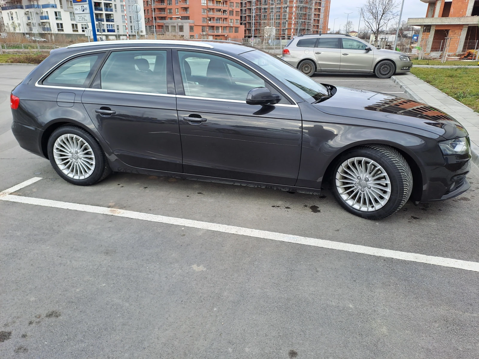 Audi A4, снимка 4 - Автомобили и джипове - 55903723