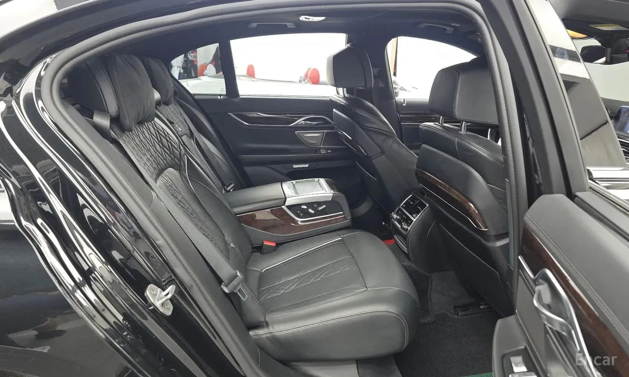 BMW 730 * 730d xDrive * ЦЕНА ДО БГ, снимка 12 - Автомобили и джипове - 55876629