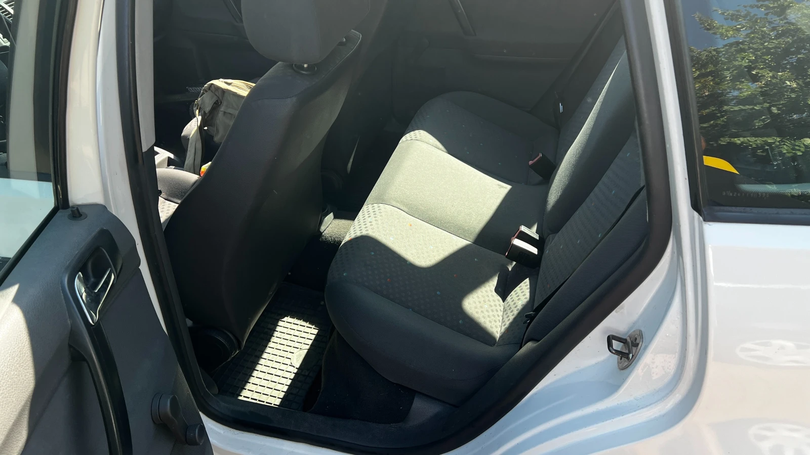 VW Polo 9N, снимка 8 - Автомобили и джипове - 56432104