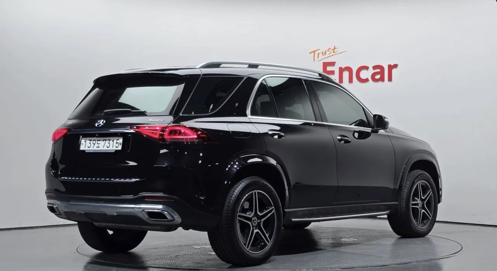 Mercedes-Benz GLE 450 AMG / BURMESTER / 360 CAM /HEAD UP, снимка 4 - Автомобили и джипове - 56016171