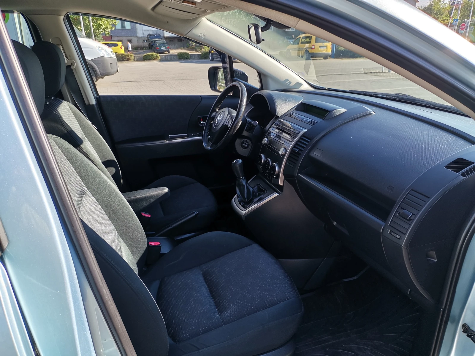 Mazda 5 2.0 145hp газ/бензин, снимка 9 - Автомобили и джипове - 56434261