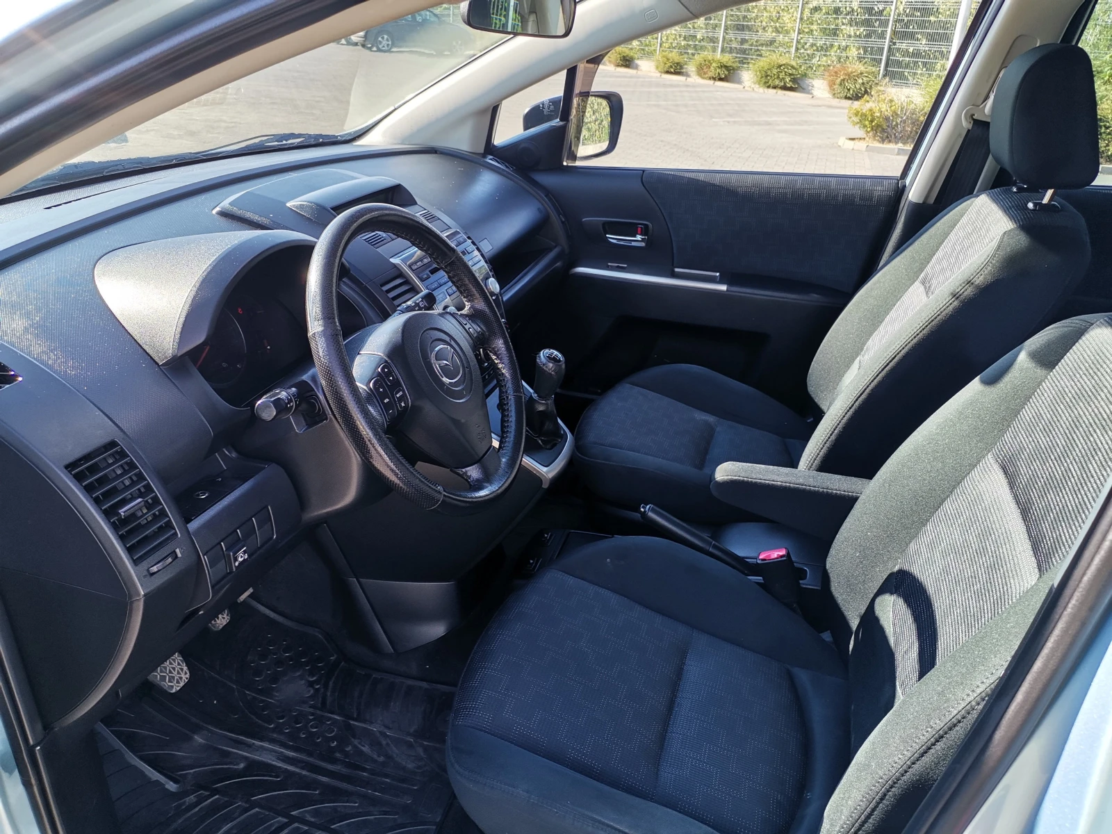 Mazda 5 2.0 145hp газ/бензин, снимка 8 - Автомобили и джипове - 56434261