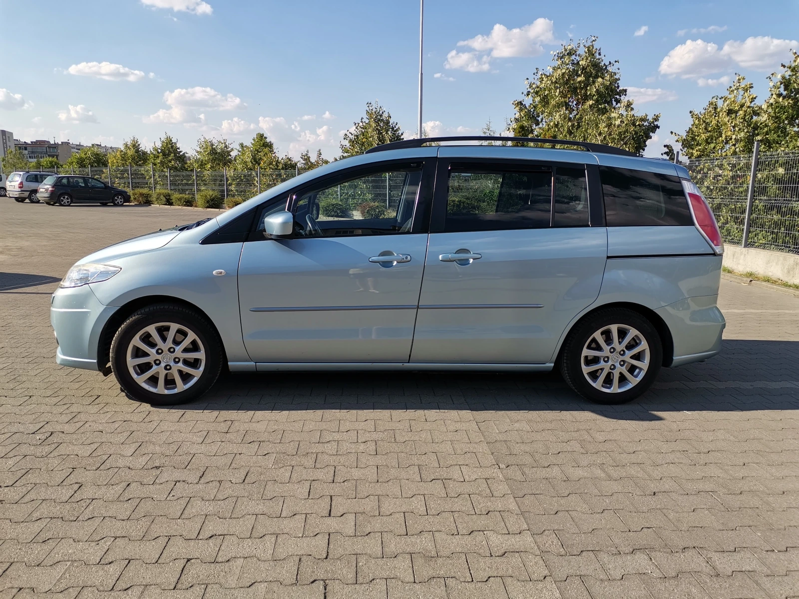 Mazda 5 2.0 145hp газ/бензин, снимка 2 - Автомобили и джипове - 56434261