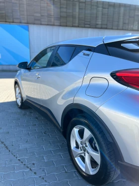 Toyota C-HR 1.8 Hybrid Гаранционна, снимка 5