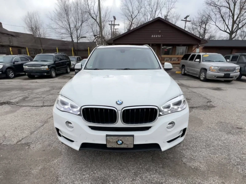 BMW X5 XDrive* SPORT * HID* Keyless* Нави* Telematics, снимка 1 - Автомобили и джипове - 48110551