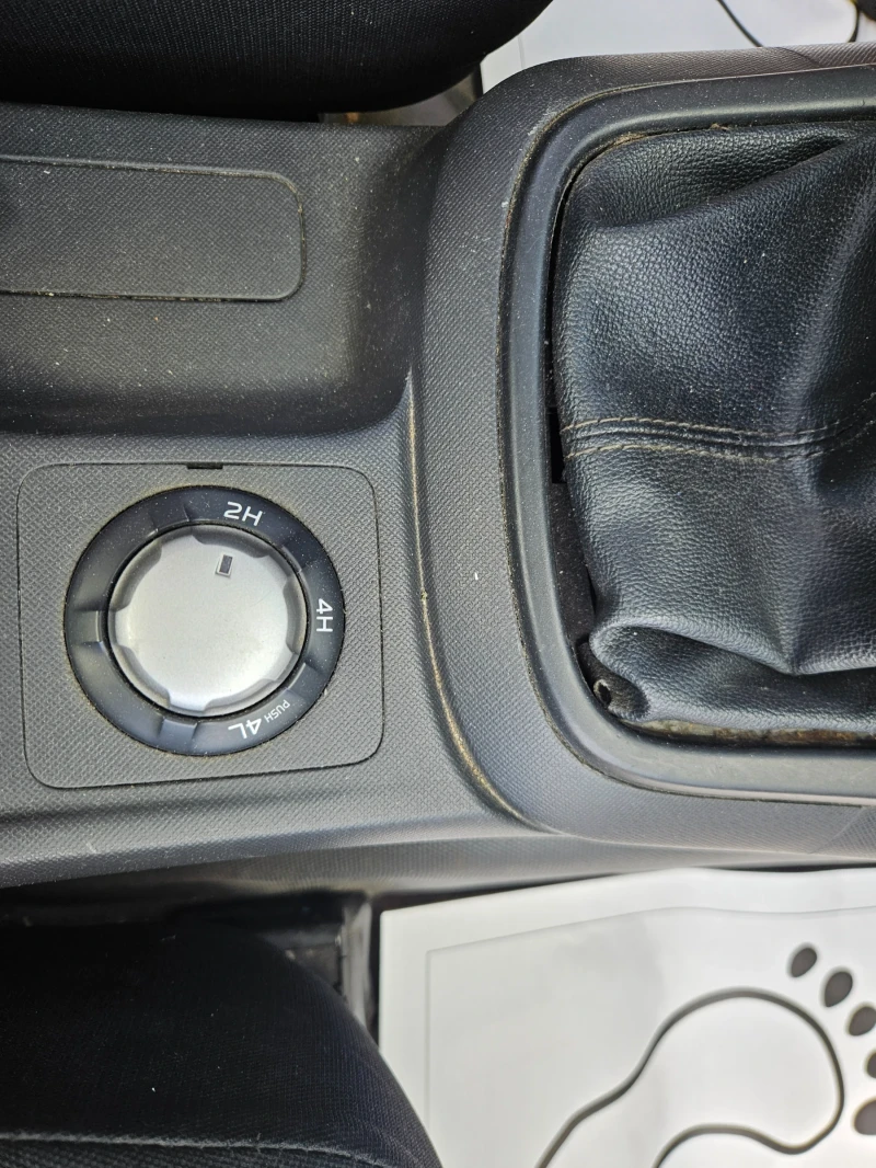 Isuzu D-max 4x4   max liner, снимка 11 - Автомобили и джипове - 51420930