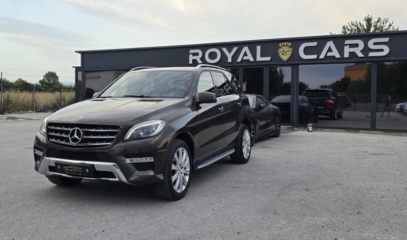 Mercedes-Benz ML * AMG Edition * Key less GO * Distronic * Camera *, снимка 4 - Автомобили и джипове - 52281472
