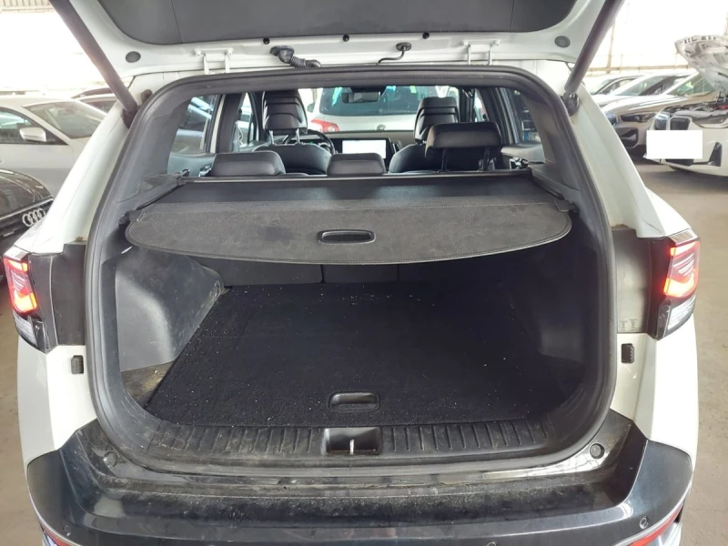 Kia Sportage 1.6 CRDi Mild-Hybrid GT Line Plus, снимка 9 - Автомобили и джипове - 51723363