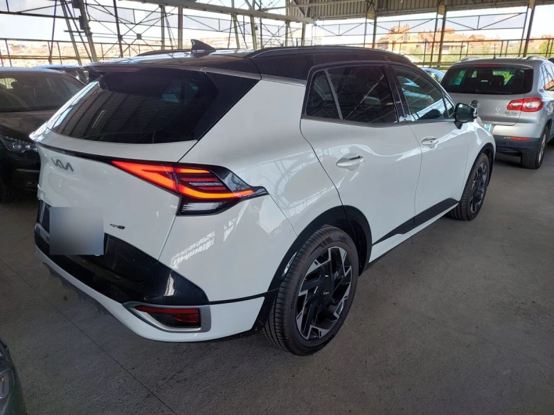 Kia Sportage 1.6 CRDi Mild-Hybrid GT Line Plus, снимка 3 - Автомобили и джипове - 51723363