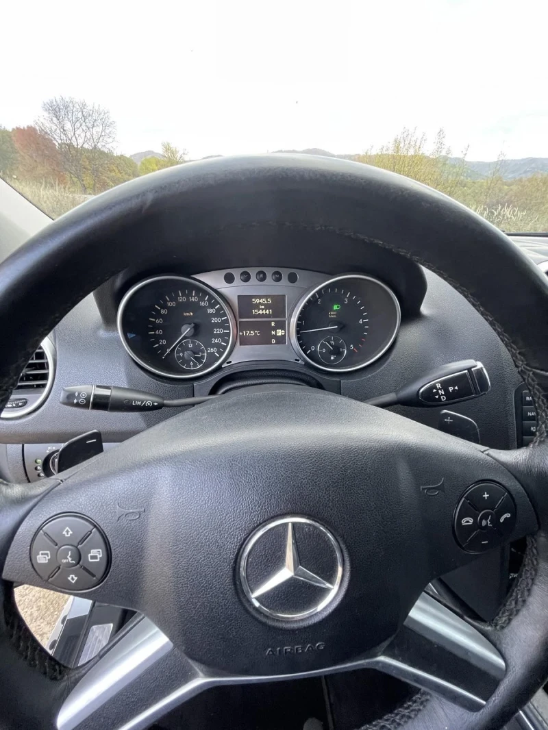 Mercedes-Benz ML 350 CDI, снимка 9 - Автомобили и джипове - 52267459