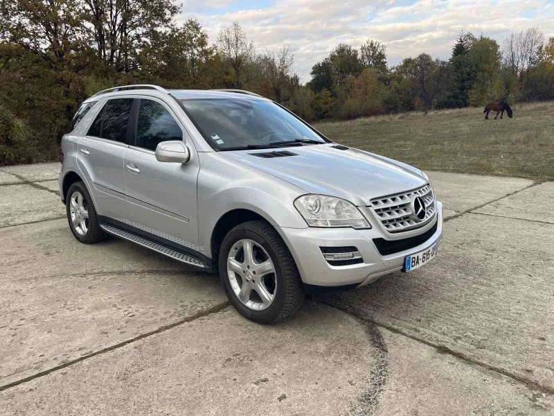 Mercedes-Benz ML 350 CDI, снимка 6 - Автомобили и джипове - 52267459