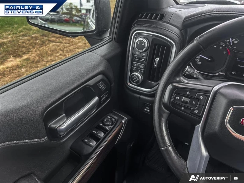 Gmc Sierra 1500 SLT CrewCab 4WD* Кожа* Обдух* Подгрев* Шибида, снимка 11 - Автомобили и джипове - 52699710