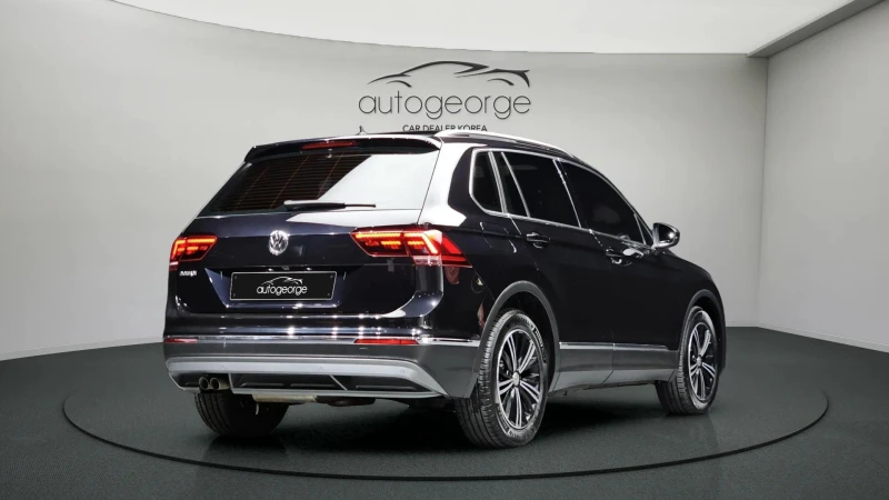 VW Tiguan 2.0TDI PRESTIGE , снимка 2 - Автомобили и джипове - 52535925