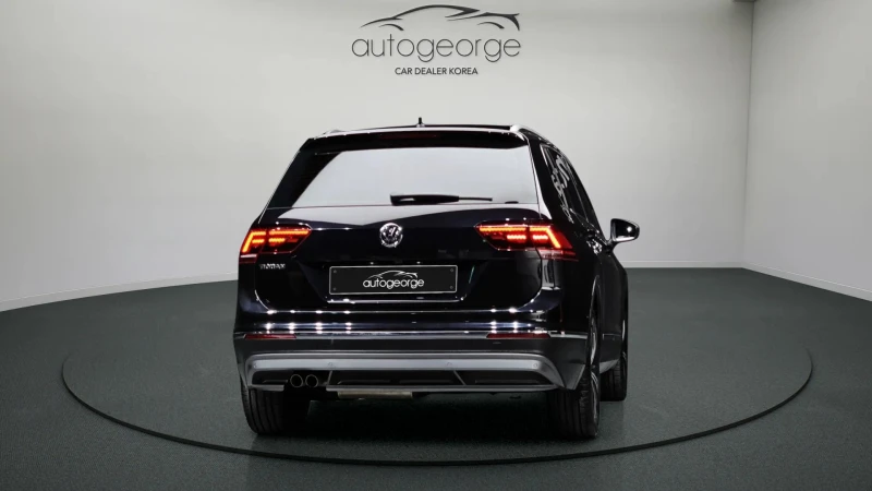 VW Tiguan 2.0TDI PRESTIGE , снимка 4 - Автомобили и джипове - 52535925