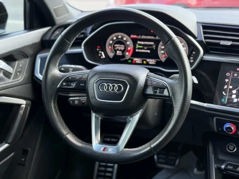 Audi Q3 PROGRESSIV* S-LINE* Без инциденти* CARFAX, снимка 7 - Автомобили и джипове - 52591454