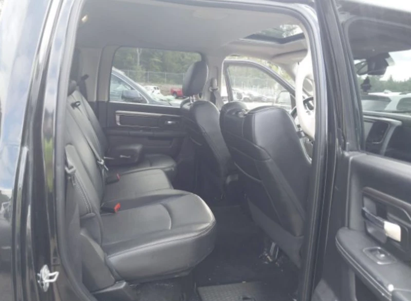 Dodge RAM 1500 SPORT* 4x4* ВЪЗМОЖНОСТ ЗА ЛИЗИНГ, снимка 8 - Автомобили и джипове - 52652327