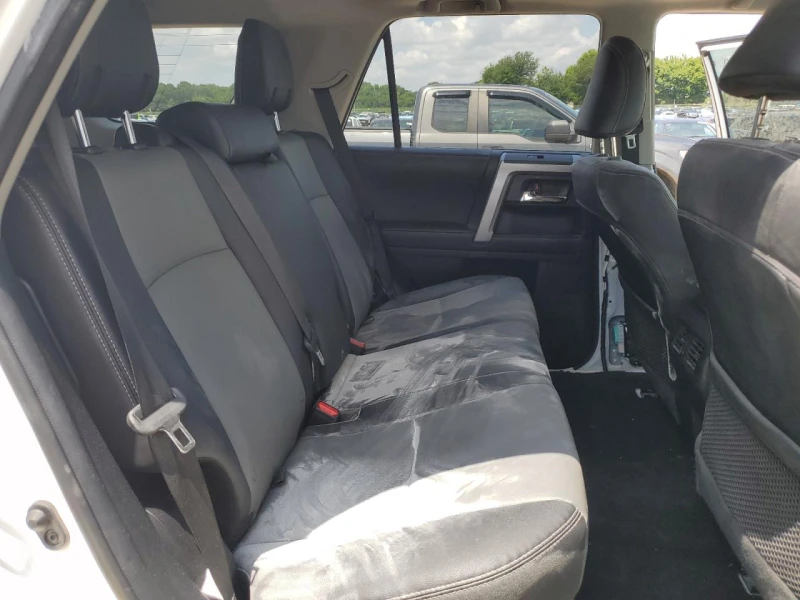 Toyota 4runner 4.0 SR5/SR5 PREMIUM, снимка 9 - Автомобили и джипове - 53124247