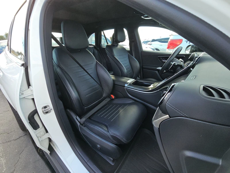 Mercedes-Benz GLC 43 AMG 2.0 4MATIC, снимка 8 - Автомобили и джипове - 53126404