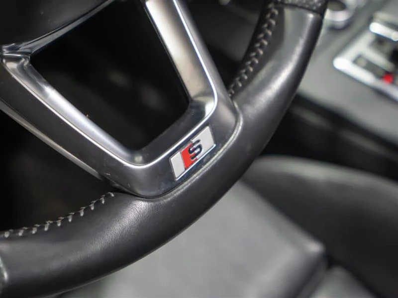 Audi Q5 * S-Line* * HeadUp* AвтоКредит* (ЦЕНА ДО БГ), снимка 10 - Автомобили и джипове - 53395496