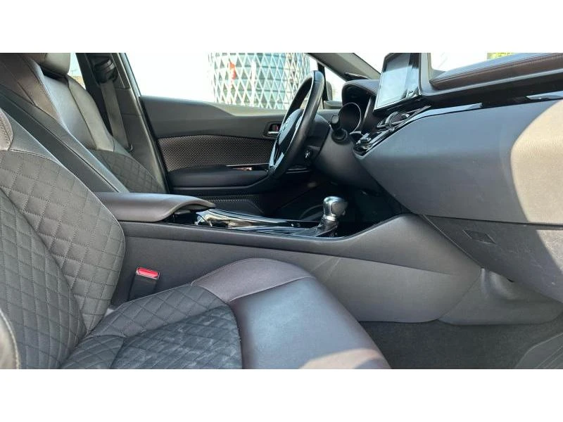 Toyota C-HR C-HR 1.8 HSD 2WD CVT CLASSY - изображение 6