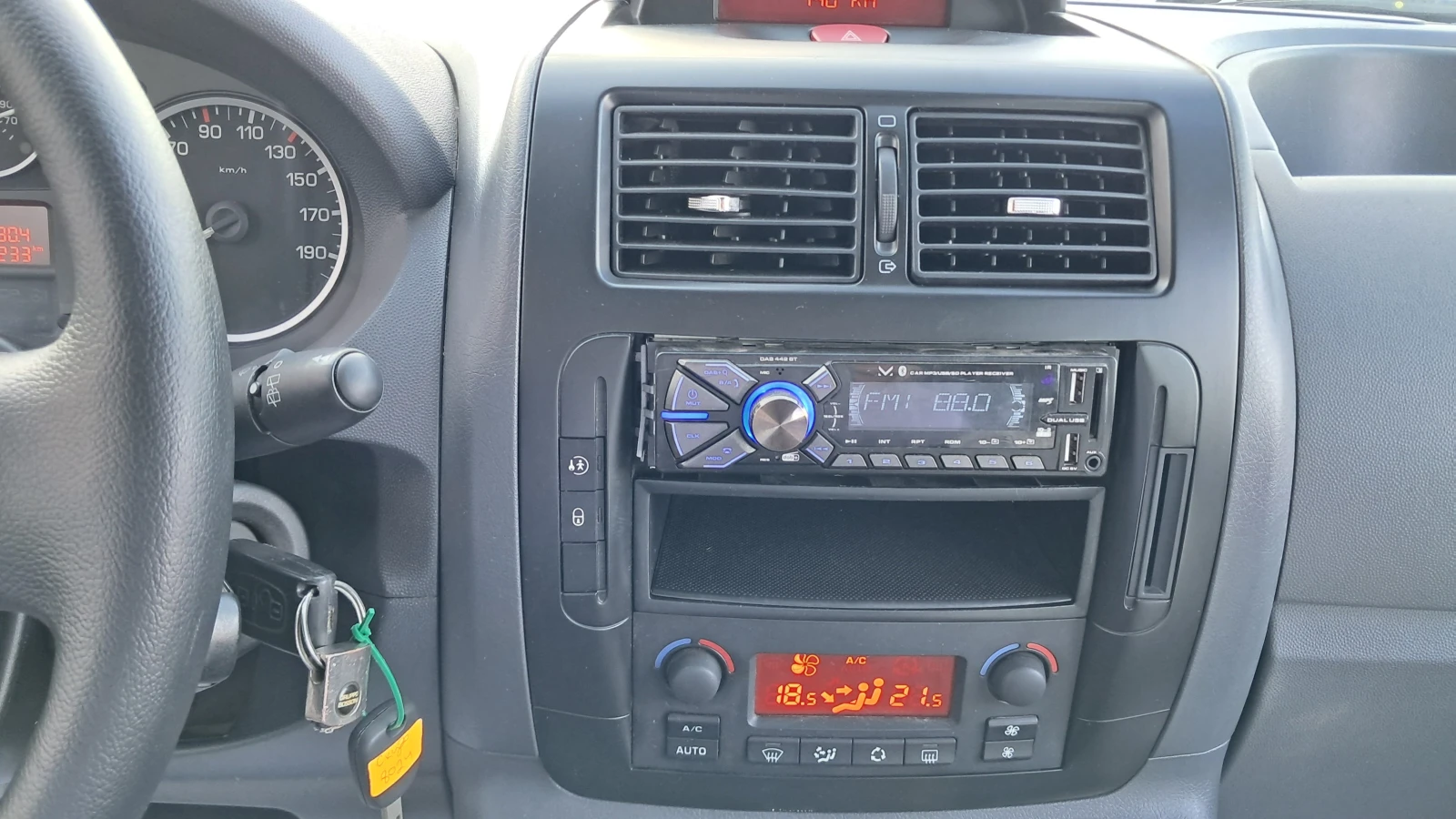 Fiat Scudo 8-МЕСТА 2.0D ИЗКЛЮЧИТЕЛО СЕРВИ КНИЖ КЛИМА АВТОПИЛТ, снимка 13 - Автомобили и джипове - 46613607