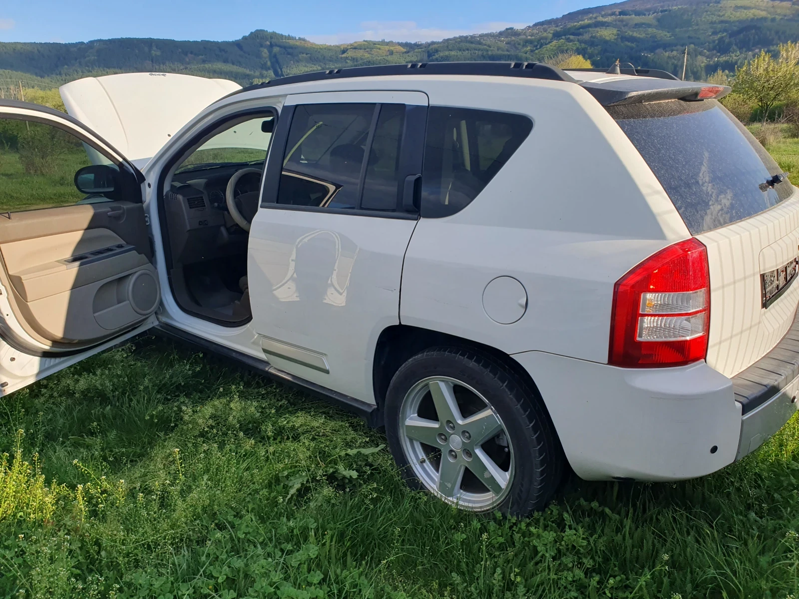 Jeep Compass 4x4 газ - изображение 2