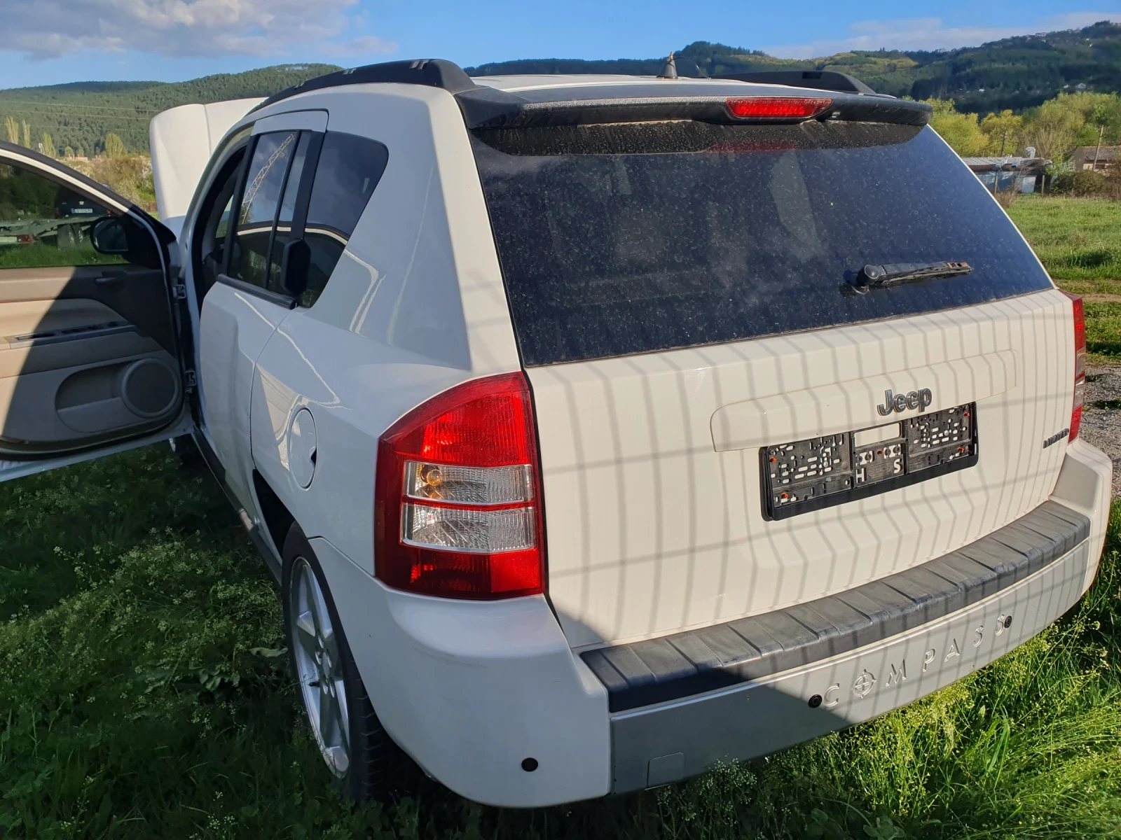 Jeep Compass 4x4 газ - изображение 4
