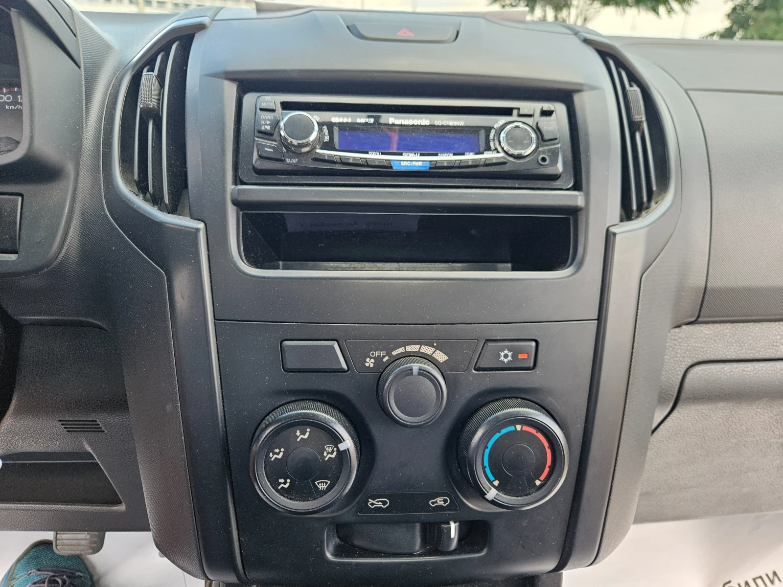 Isuzu D-max 4x4   max liner | Mobile.bg   12