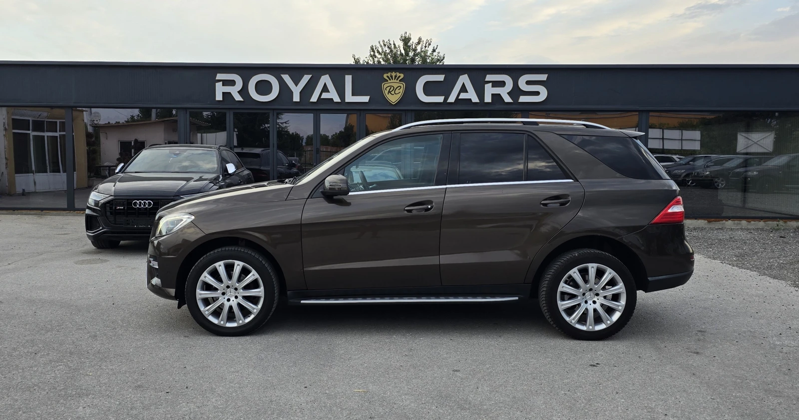 Mercedes-Benz ML * AMG Edition * Key less GO * Distronic * Camera * - изображение 5