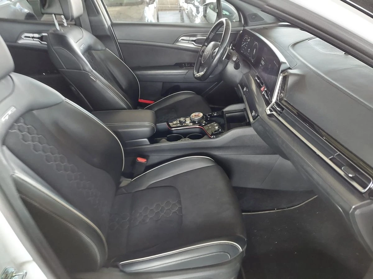 Kia Sportage 1.6 CRDi Mild-Hybrid GT Line Plus - изображение 7