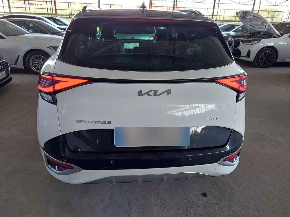 Kia Sportage 1.6 CRDi Mild-Hybrid GT Line Plus - изображение 5