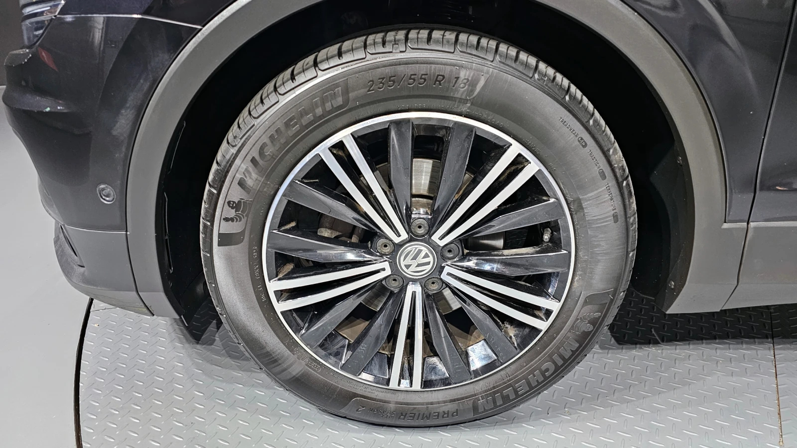 VW Tiguan 2.0TDI PRESTIGE  - изображение 5