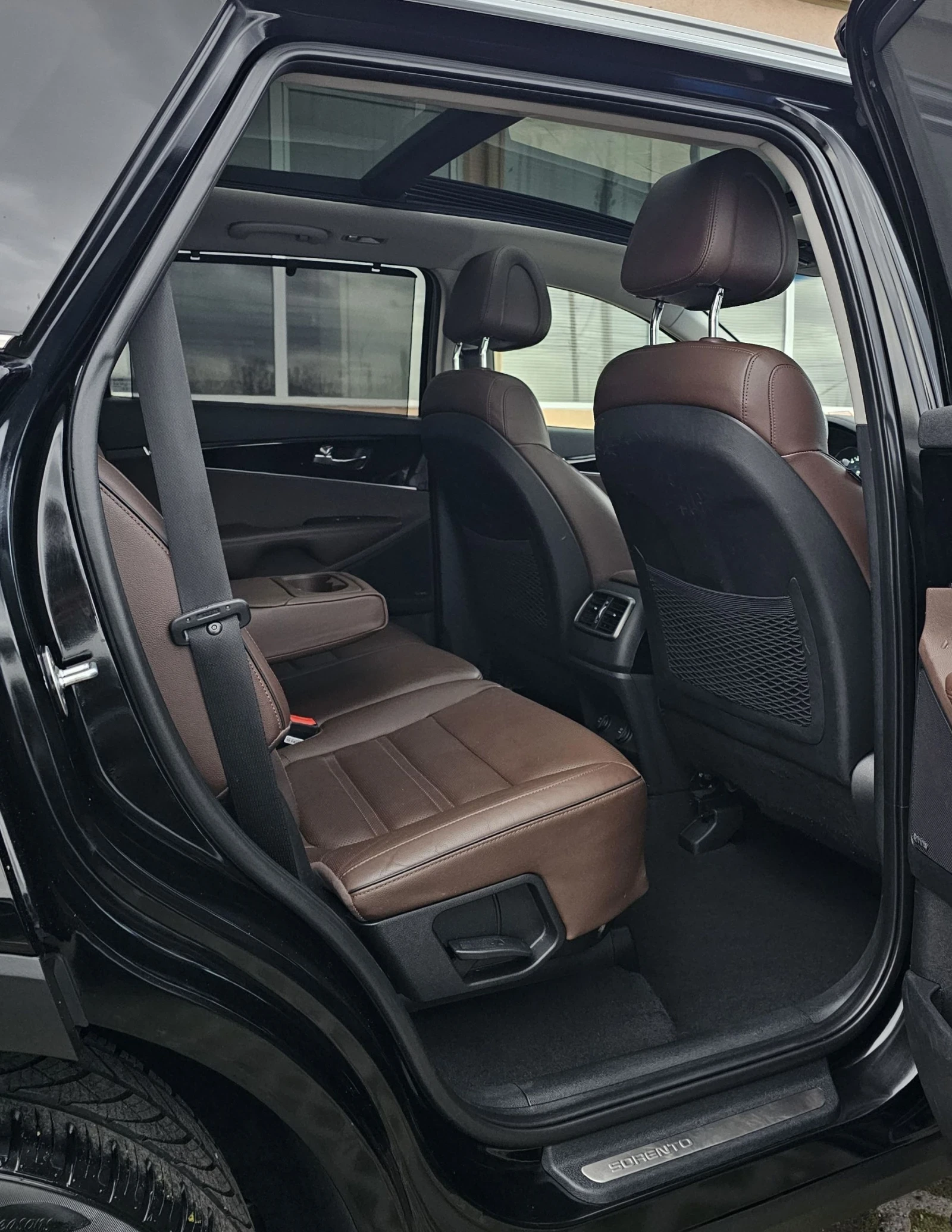 Kia Sorento 2.2 CRDI AWD Platinum CarPlay Infinity 360  ������ | Mobile.bg � ����������� 9