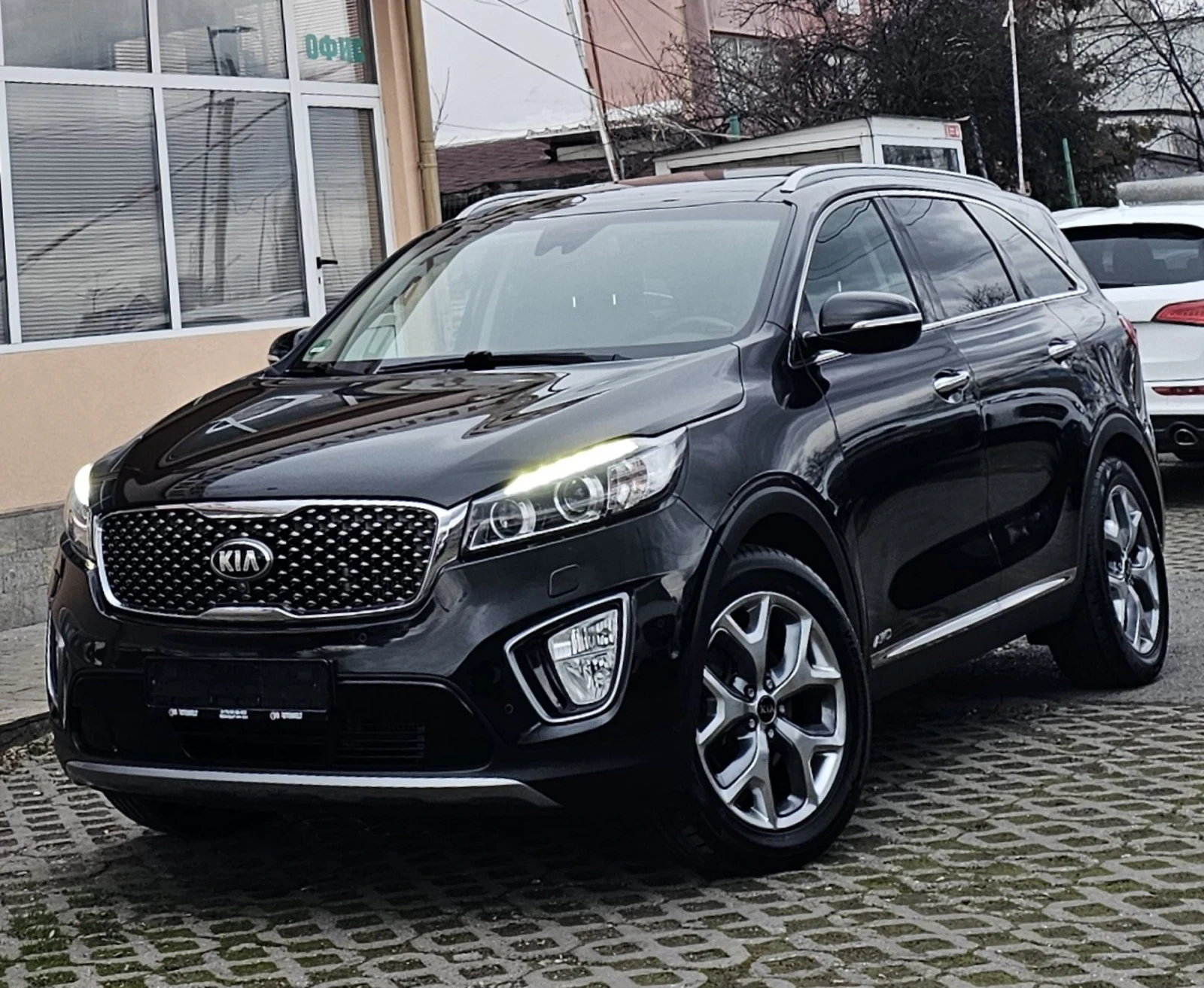 Kia Sorento 2.2 CRDI AWD Platinum CarPlay Infinity 360  ������ | Mobile.bg � ����������� 1