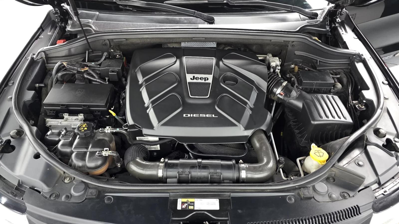 Jeep Grand cherokee SUMMIT / DISTRONIC / HARMAN / ОБДУХ / ПОДГРЕВИ , снимка 6 - Автомобили и джипове - 54060516