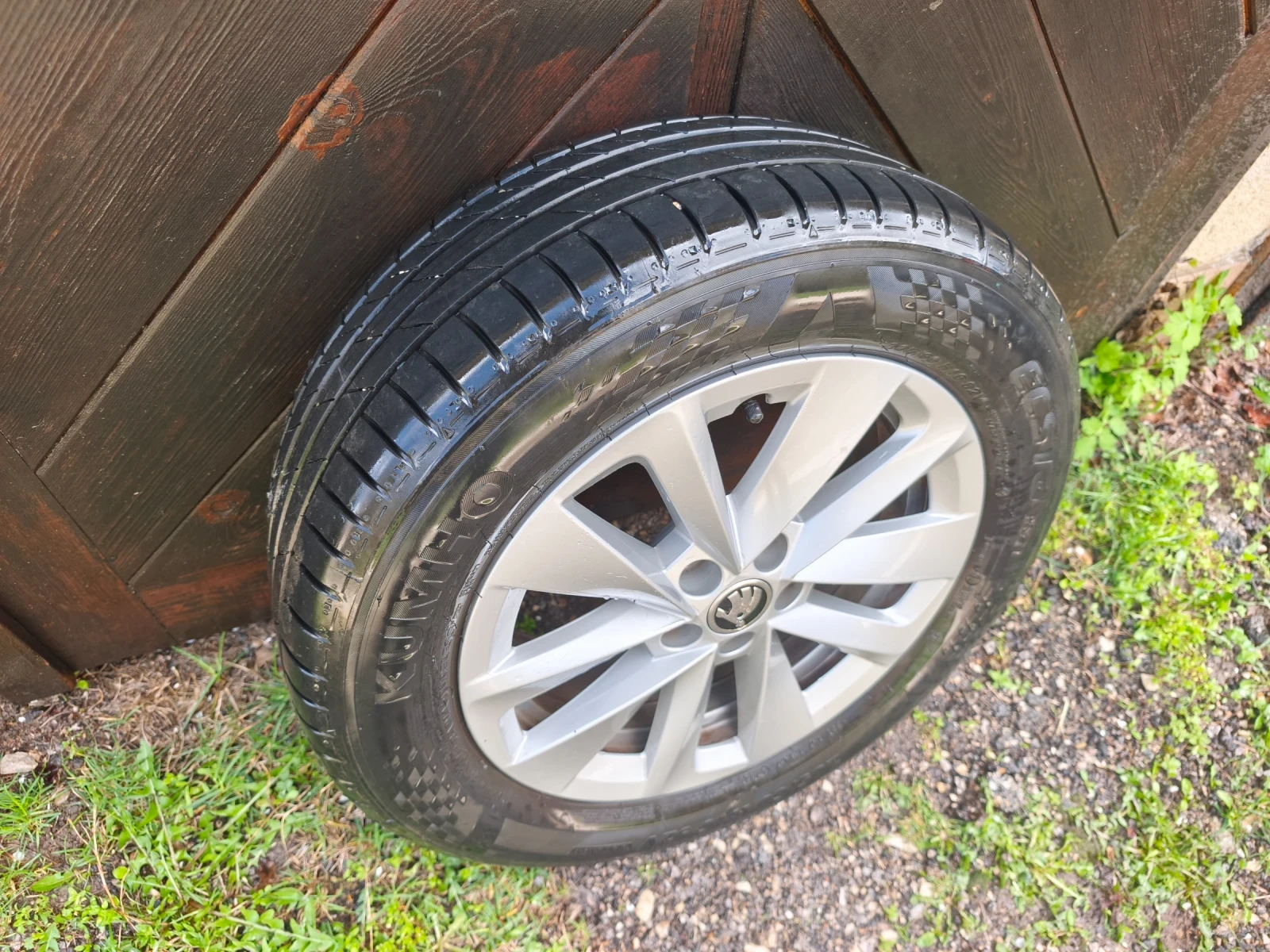 Skoda Kamiq Едишън , снимка 12 - Автомобили и джипове - 54172096