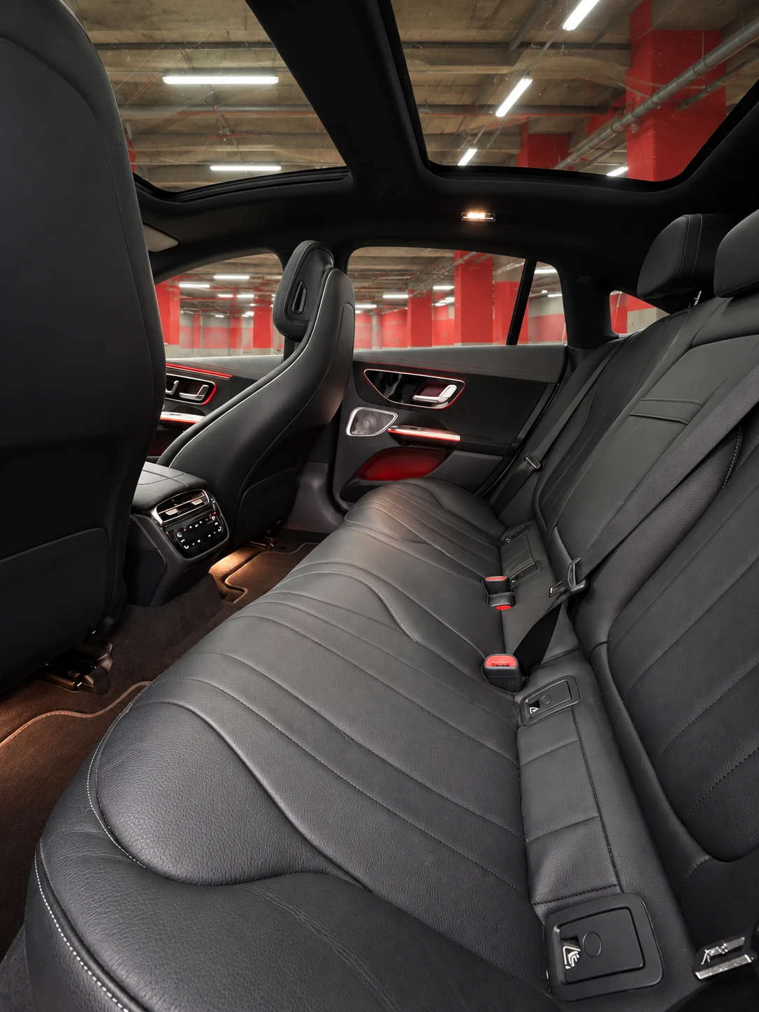 Mercedes-Benz EQE 300 AMG Line / SOH 95% / Burmester / HUD / ��� | Mobile.bg � ����������� 11
