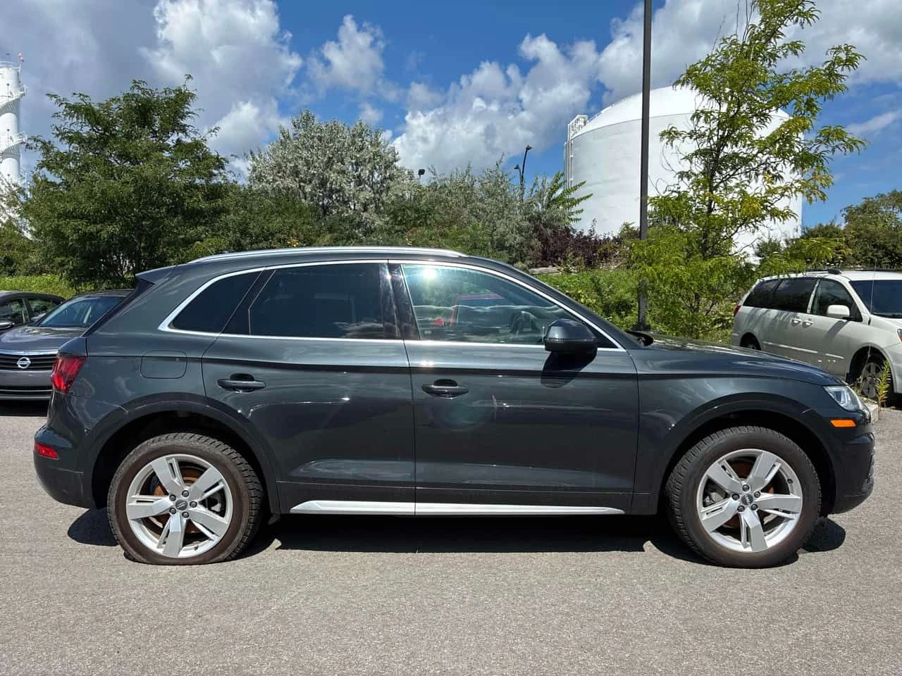 Audi Q5 Technik | CARFAX | БЕЗ ИНЦИДЕНТИ , снимка 4 - Автомобили и джипове - 55667393