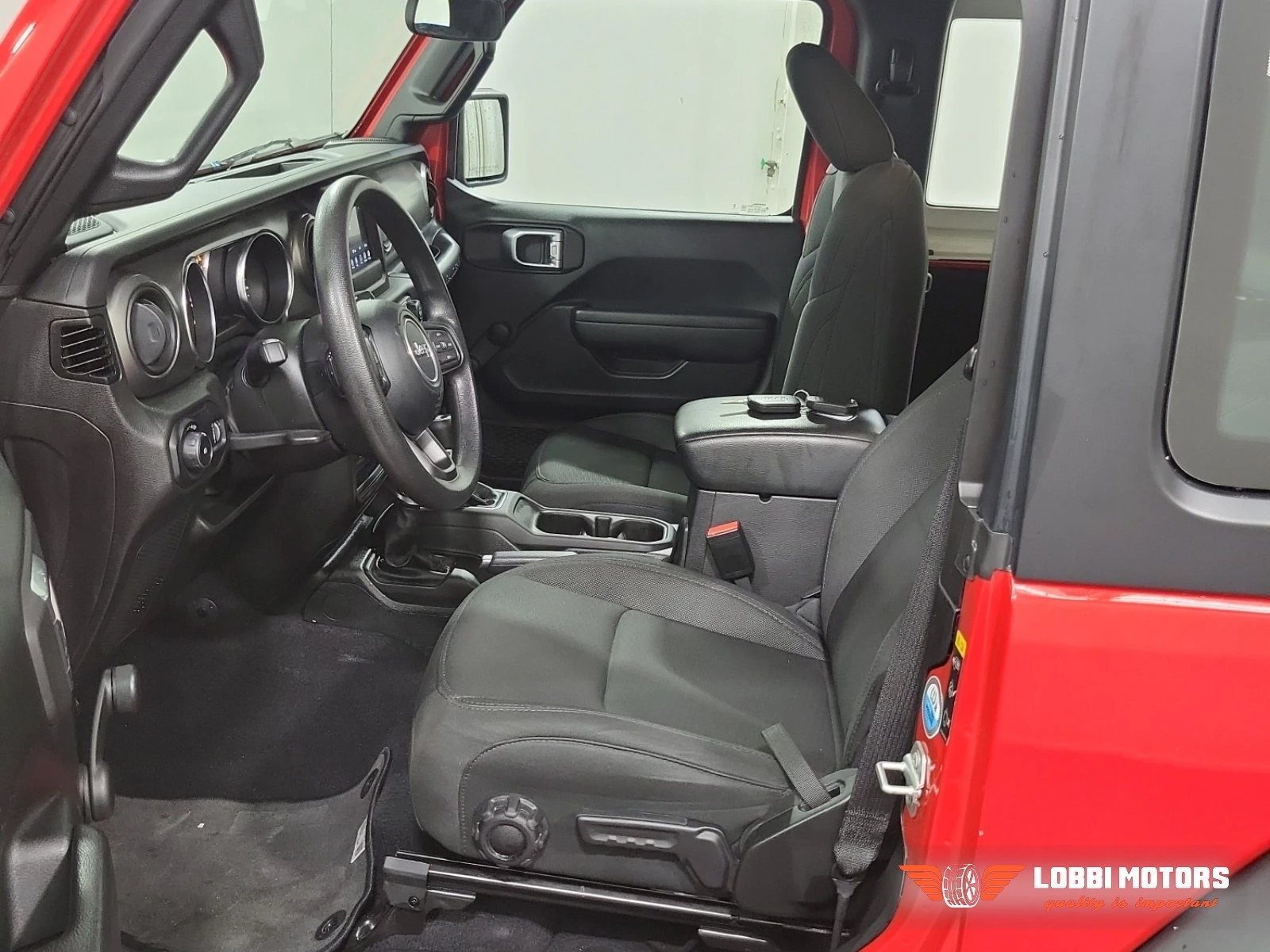 Jeep Wrangler, снимка 5 - Автомобили и джипове - 55992796
